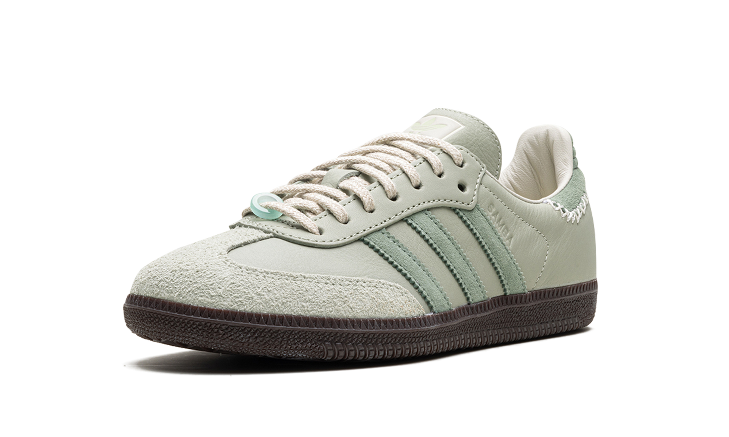 Samba OG "Maha Half Green" IE0967