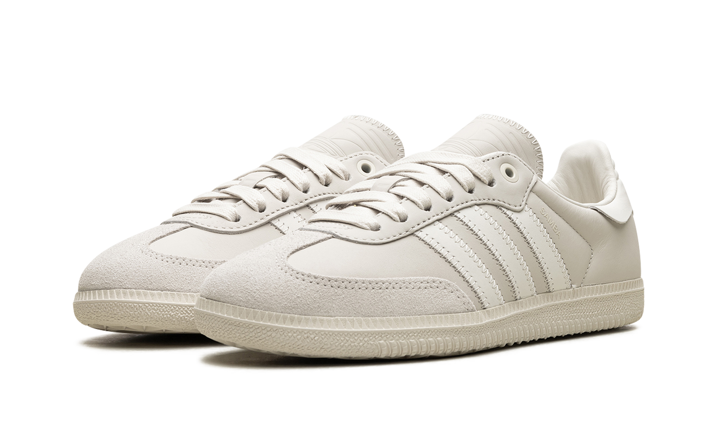 Samba "Pharrell Williams - Cloud White" ID9067
