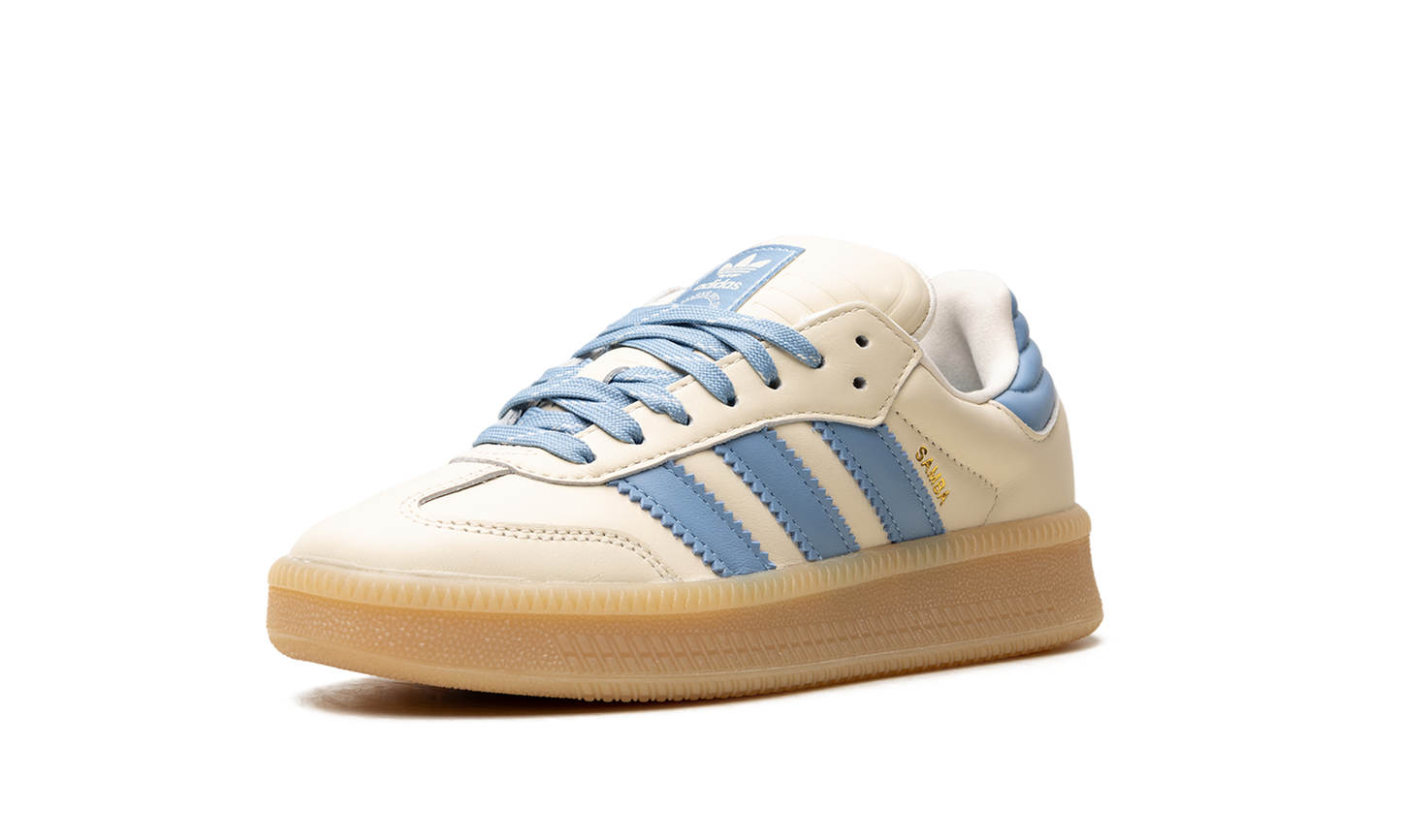 Samba XLG GS "Wonder White Ash Blue" HQ0251