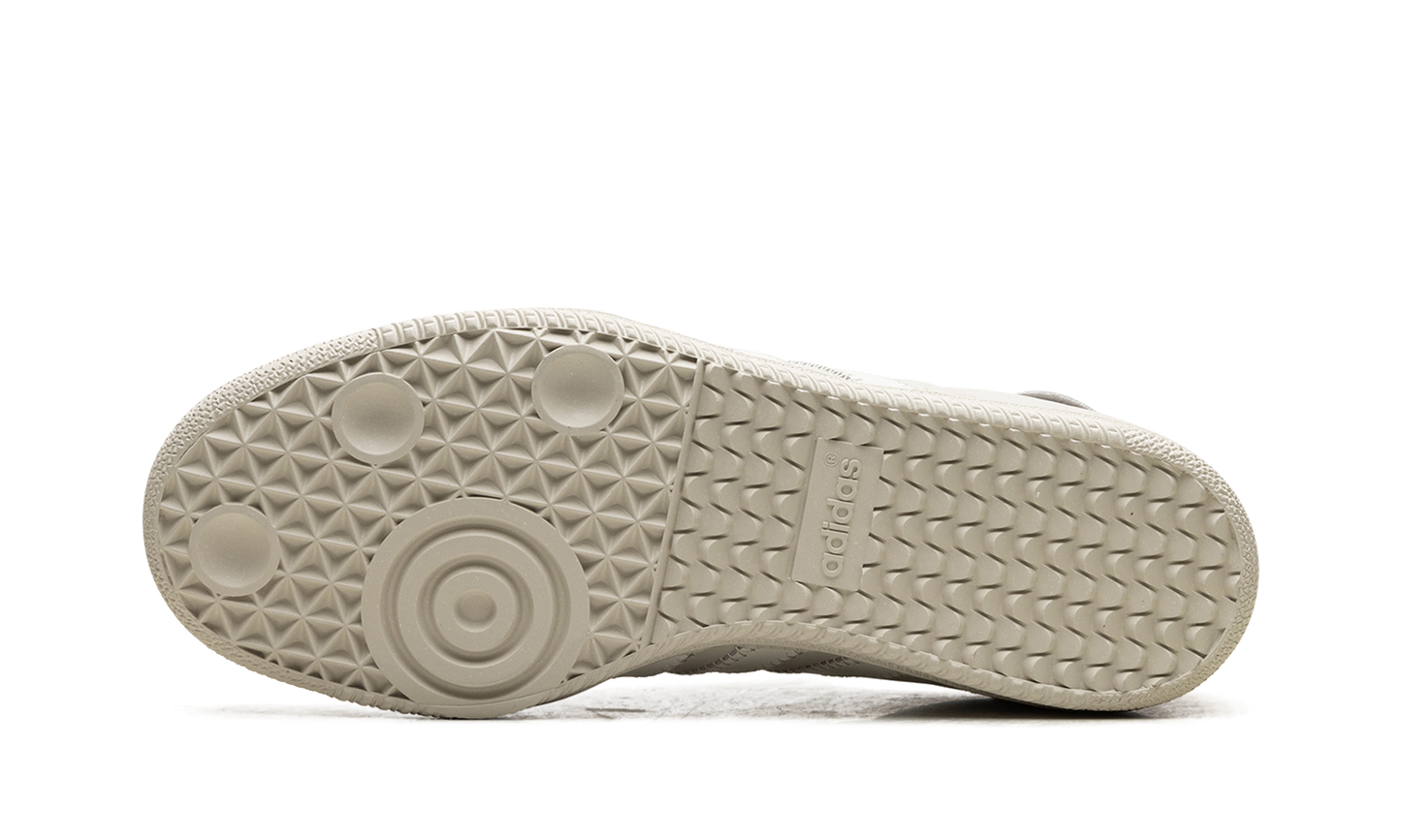 Samba "Pharrell Williams - Cloud White" ID9067