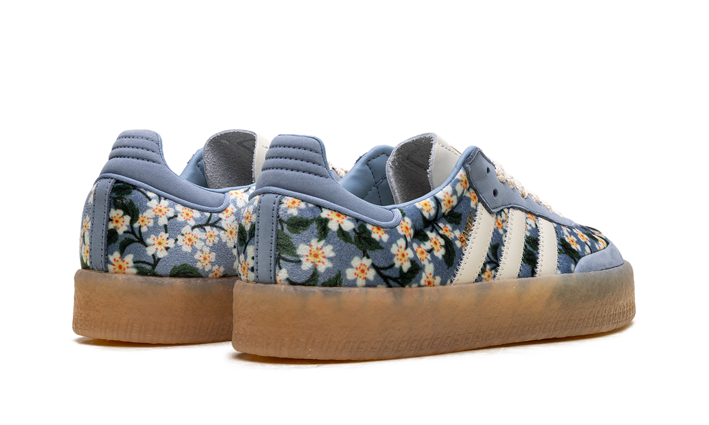 Sambae WMNS "Liberty London Floral Embroidery Blue Cream White" JQ6046